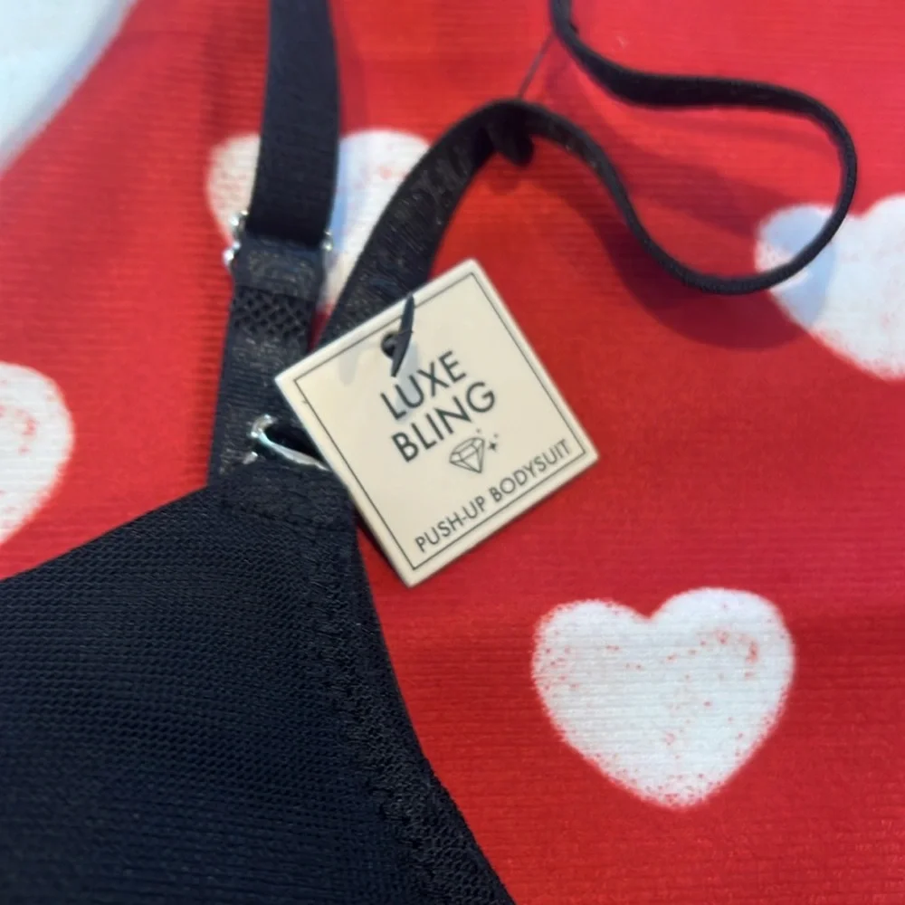 NWT Size Med. Black Bling push-up BCBG bodysuit. Snap closure - Picture 10 of 15